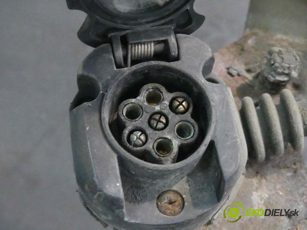 Skoda Octavia I 1996-2010 1.9 tdi 110 hp manual 81 kW 1896 cm3 5- oko tažné