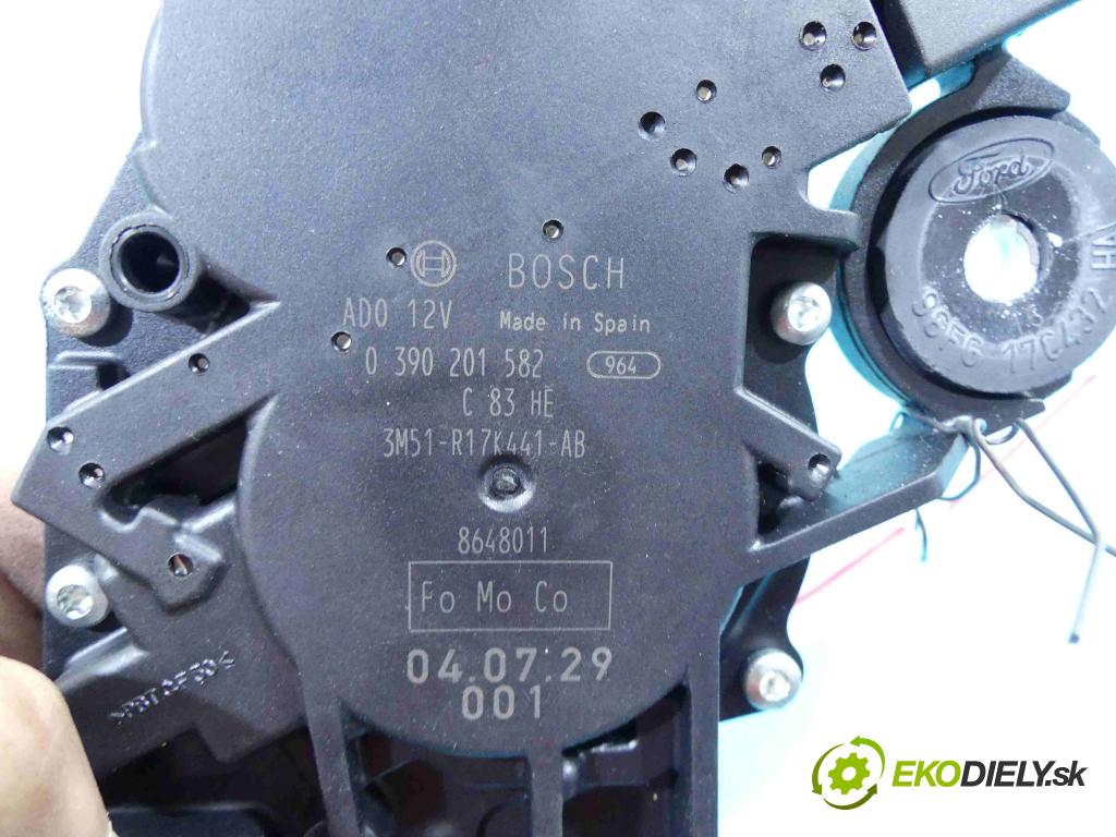 Volvo V50 2.0d 136 HP manual 100 kW 1997 cm3 5- motor stieračov zadné 0390201582