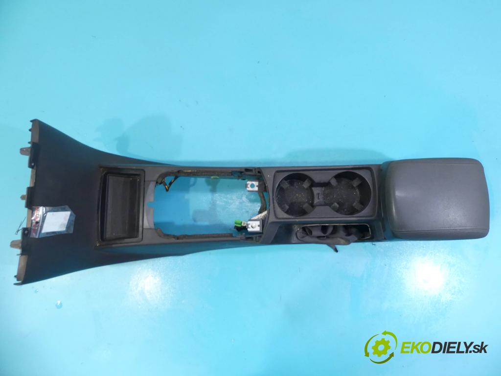 Volvo V50 2.0d 136 HP manual 100 kW 1997 cm3 5- operadlo 8687408 (Lakťové opierky)