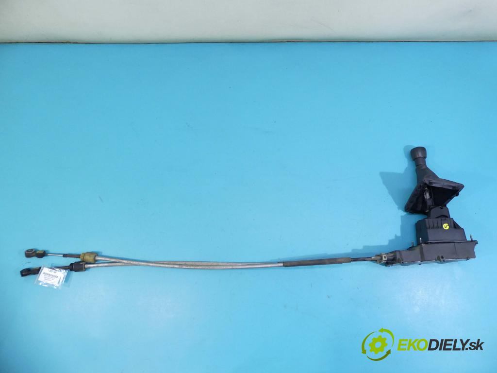 Peugeot 508 2010-2018 1.6 THP 156 HP manual 115 kW 1598 cm3 5- Páka: Změny: stupeň,rýchlosť 9614413E (Rýchlostné páky / kulisy)