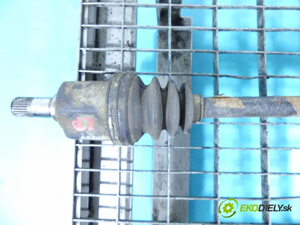 Honda Civic VII 2000-2006 1.4 16v 90 HP manual 66 kW 1396 cm3 5- poloos ľavé  (Poloosy)