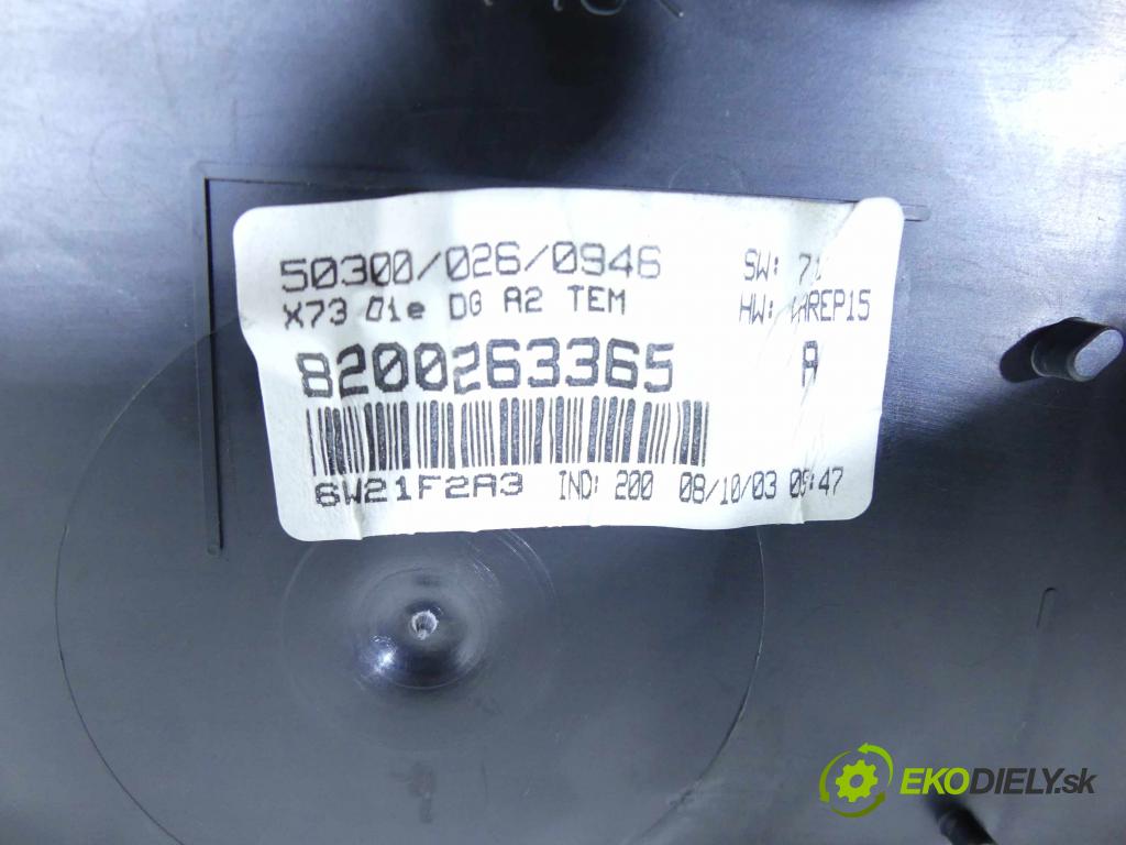 Renault Vel satis 2.2 dci 150 HP manual 110 kW 2188 cm3 5- prístrojovka/ budíky 8200263365 (Prístrojové dosky, displeje)