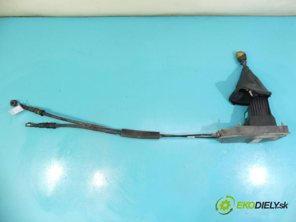 Renault Vel satis 2.2 dci 150 HP manual 110 kW 2188 cm3 5- Páka: Změny: stupeň,rýchlosť  (Rýchlostné páky / kulisy)