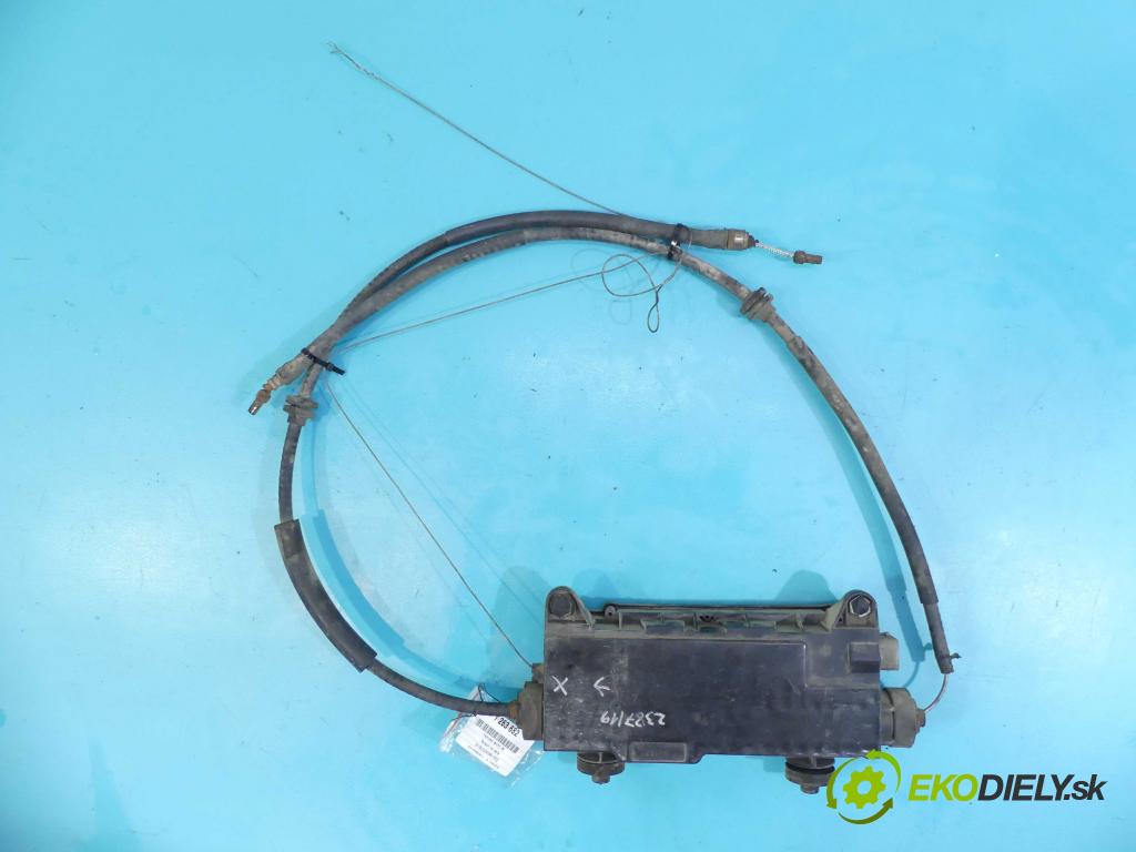 Renault Vel satis 2.2 dci 150 HP manual 110 kW 2188 cm3 5- Brzda manuál: elektrický: 8200316574 (Ručné brzdy)