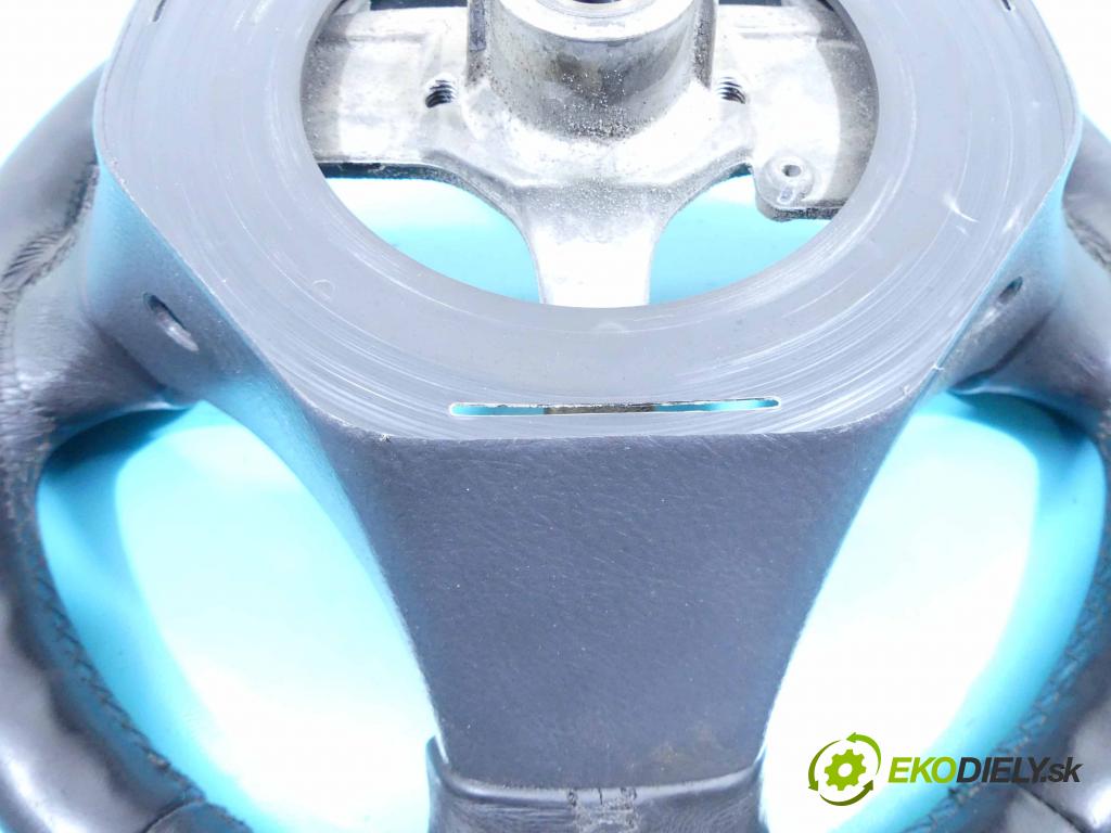 Toyota Corolla E12 2001-2009 2.0 D4D 90 HP manual 66 kW 1995 cm3 5- volant  (Volanty)