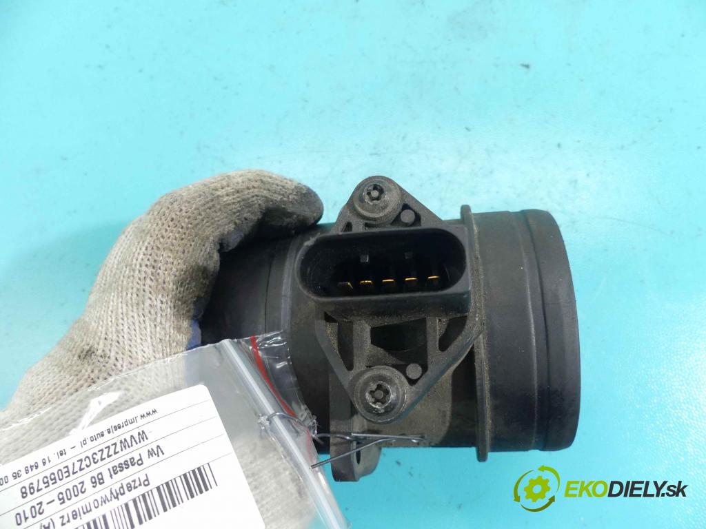 Vw Passat B6 2005-2010 2.0 tdi 140 HP automatic 103 kW 1968 cm3 5- průtokoměr: 0281002461 (Váhy vzduchu)