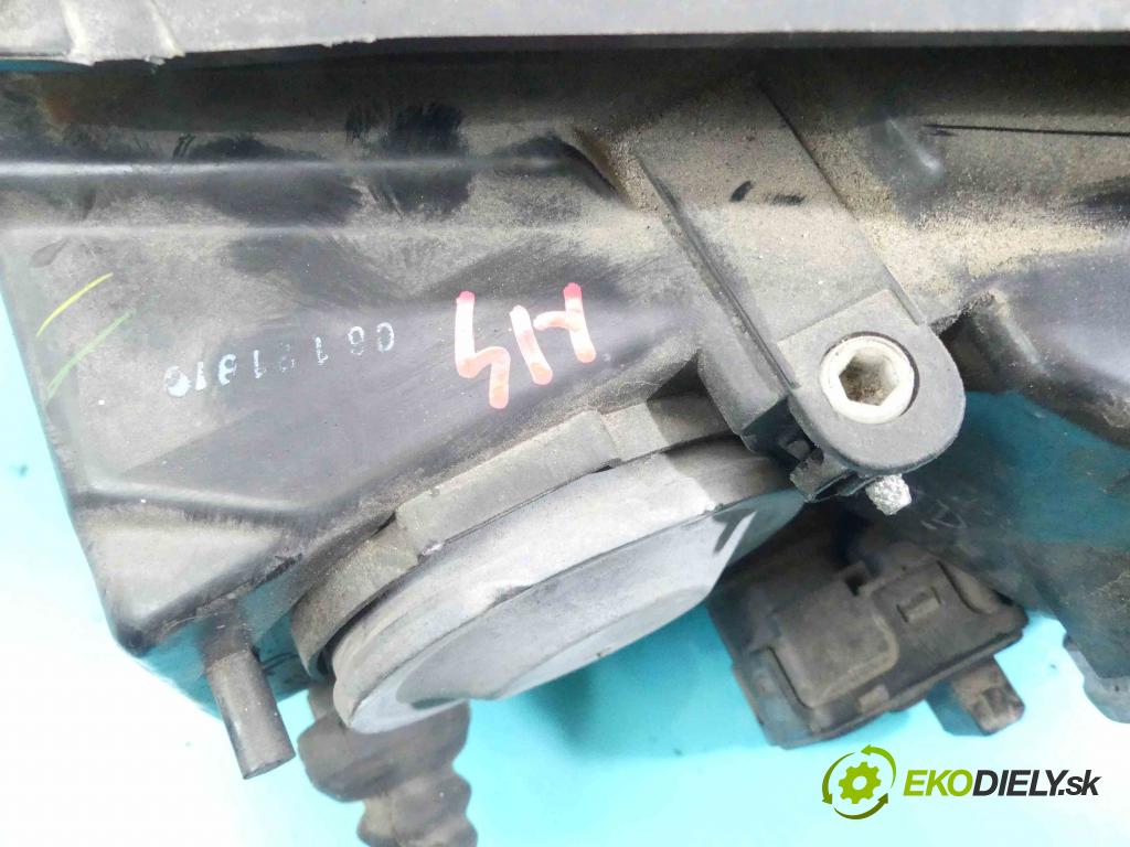 Vw Passat B5 1995-2005 1.9 tdi 110 HP automatic 81 kW 1896 cm3 4- Reflektor: pravý  (Pravé)