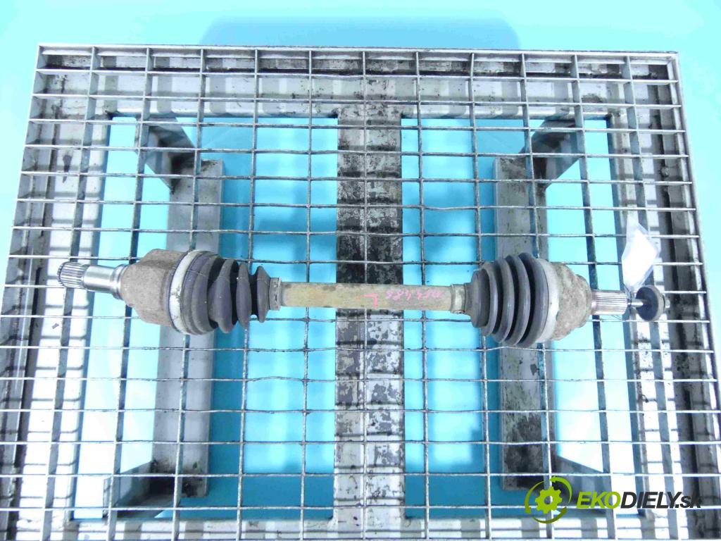 Volvo V50 1.8 16v 125 HP manual 92 kW 1798 cm3 5- poloos ľavé  (Poloosy)