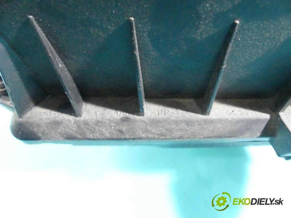 Volvo V50 1.8 16v 125 HP manual 92 kW 1798 cm3 5- obal filtra vzduchu 3M51-9600-CF (Obaly filtrov vzduchu)