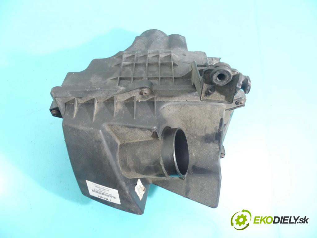 Volvo V50 1.8 16v 125 HP manual 92 kW 1798 cm3 5- obal filtra vzduchu 3M51-9600-CF (Obaly filtrov vzduchu)