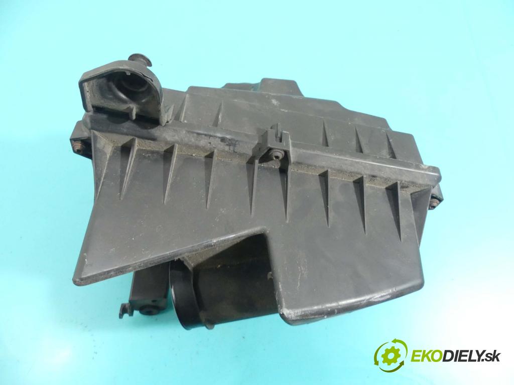 Volvo V50 1.8 16v 125 HP manual 92 kW 1798 cm3 5- obal filtra vzduchu 3M51-9600-CF (Obaly filtrov vzduchu)