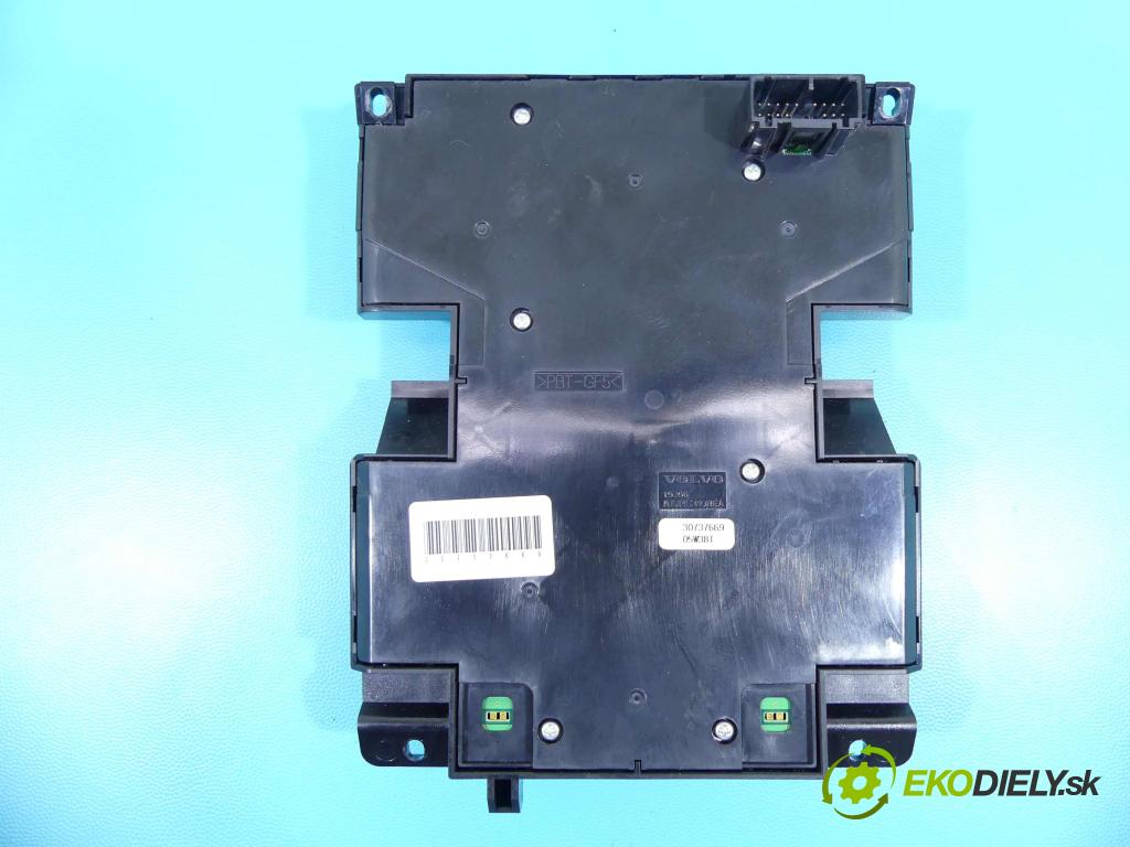 Volvo V50 1.8 16v 125 HP manual 92 kW 1798 cm3 5- panel kúrenia 30737669