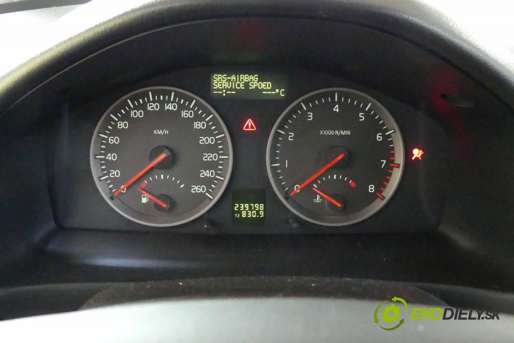 Volvo V50 1.8 16v 125 HP manual 92 kW 1798 cm3 5- prístrojovka/ budíky 30710071 (Prístrojové dosky, displeje)