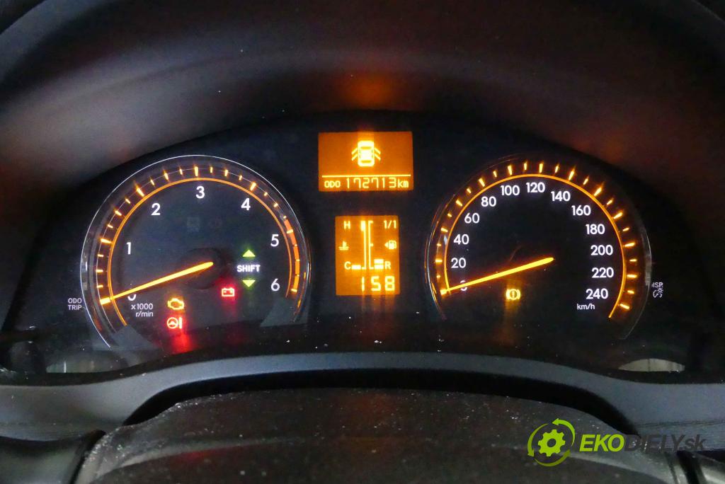 Toyota Avensis III T27 2009-2018 2.2 D-CAT 177 HP manual 130 kW 2231 cm3 4- prístrojovka/ budíky 83800-05K20 (Prístrojové dosky, displeje)