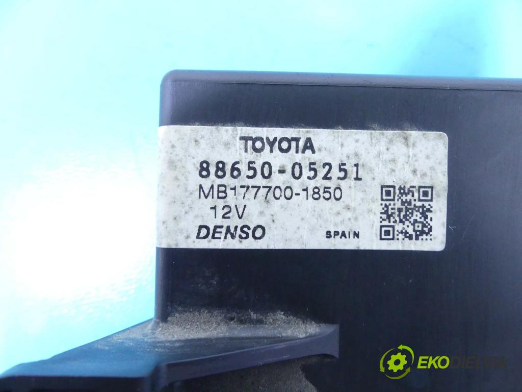 Toyota Avensis III T27 2009-2018 2.2 D-CAT 177 HP manual 130 kW 2231 cm3 4- modul riadiaca jednotka 88650-05251 (Ostatné)