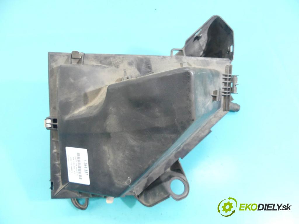 Bmw 3 E90 2005-2013 2.0d 143 HP manual 105 kW 1995 cm3 5- obal filtra vzduchu 8512599 (Obaly filtrov vzduchu)