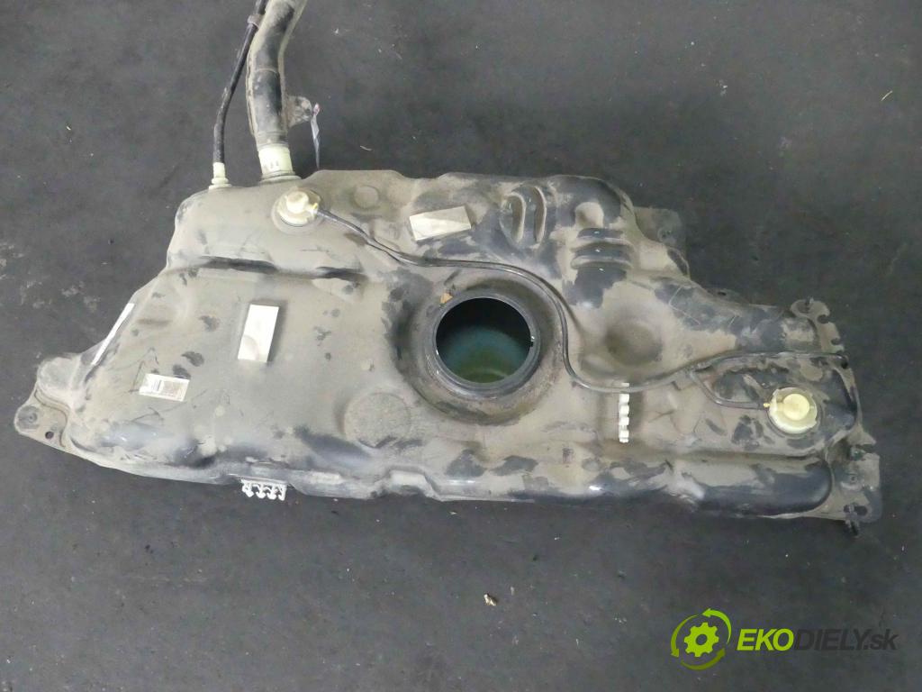 Peugeot 308 II 2013-2021 1.6 THP 125 HP manual 92 kW 1598 cm3 5- Nádrž: 9804758480