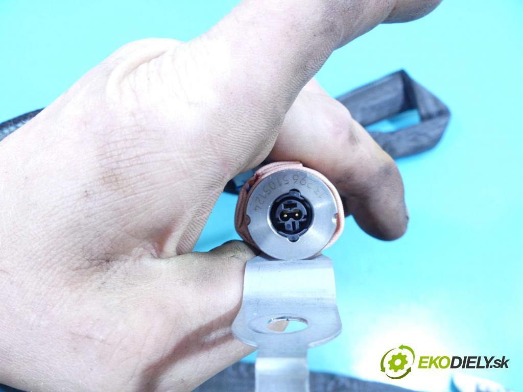 Peugeot 308 II 2013-2021 1.6 THP 125 HP manual 92 kW 1598 cm3 5- clona ľavé 34139096B