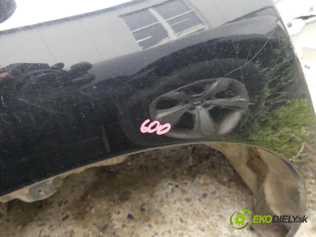 Peugeot 308 II 2013-2021 1.6 THP 125 HP manual 92 kW 1598 cm3 5- blatník zadné pravý