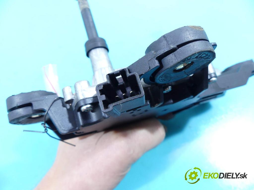 Ford Focus Mk2 2004-2011 1.6 tdci 109 HP manual 80 kW 1560 cm3 5- motor stieračov zadné 0390201814