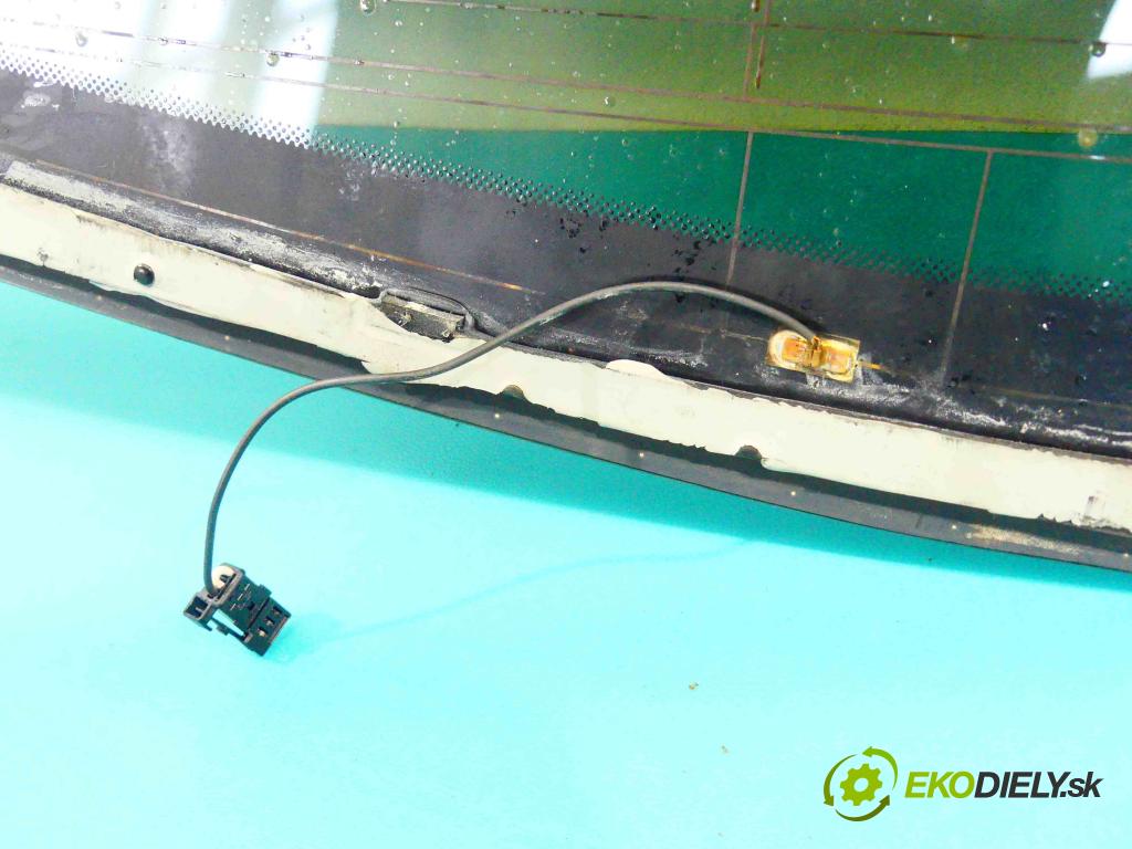 Peugeot 208 I 2012-2019 1.6 hdi 92 hp manual 68 kW 1560 cm3 3- sklo zadní (Okna zadní)