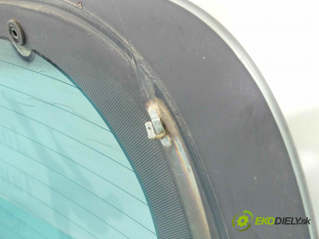 Hyundai Santa Fe 2000-2006 2.0 crdi 113 hp manual 83 kW 1991 cm3 5- sklo zadní  (Okna zadní)