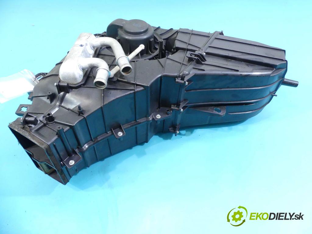 Vw Touareg I 2002-2010 3.0 V6 tdi 224hp automatic 165 kW 2967 cm3 5- radiator 7L0819032A (Radiátory kúrenia)