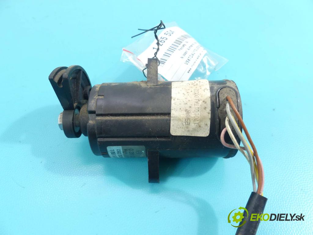 Nissan Almera tino 2.2 td 114 HP manual 84 kW 2184 cm3 5- pedále 0281002425 (Pedále)