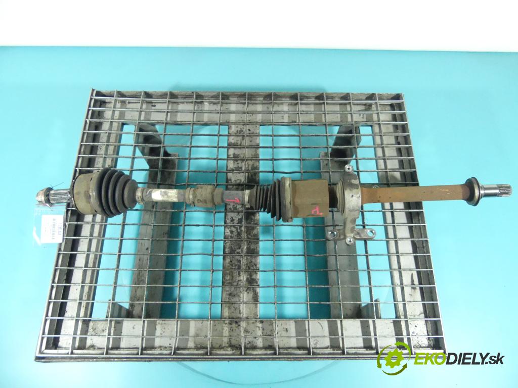 Honda HR-V II 2013-2021 1.5 16v 131 HP automatic 96 kW 1498 cm3 5- poloos pravé  (Poloosy)