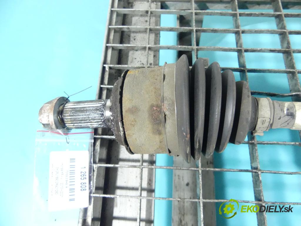 Honda HR-V II 2013-2021 1.5 16v 131 HP automatic 96 kW 1498 cm3 5- poloos pravé  (Poloosy)