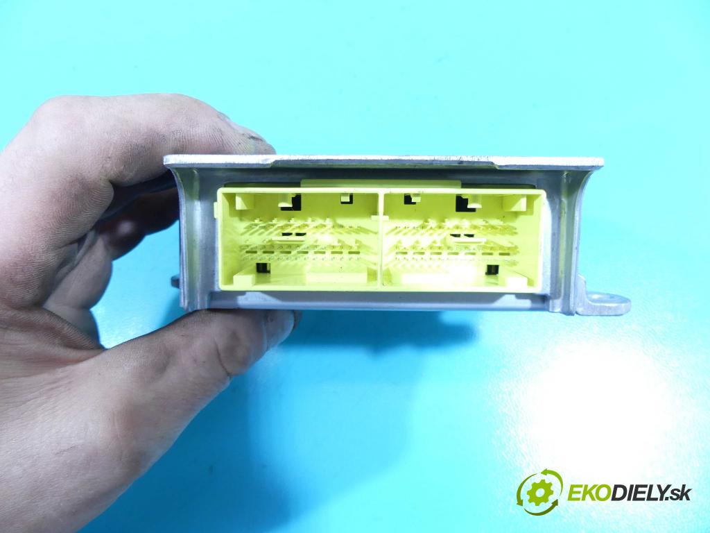 Honda HR-V II 2013-2021 1.5 16v 131 HP automatic 96 kW 1498 cm3 5- modul riadiaca jednotka 77960-T7S-G111-M2 (Ostatné)