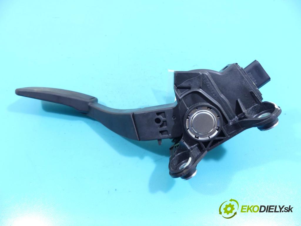 Honda HR-V II 2013-2021 1.5 16v 131 HP automatic 96 kW 1498 cm3 5- pedále 12196040743 (Pedále)