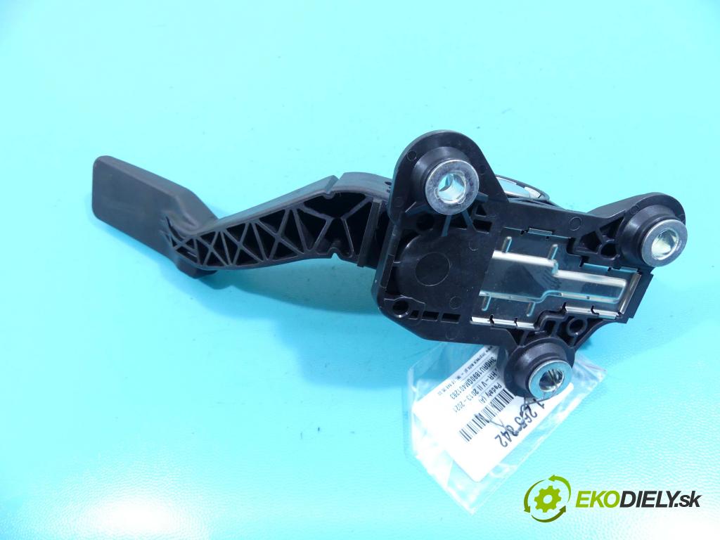 Honda HR-V II 2013-2021 1.5 16v 131 HP automatic 96 kW 1498 cm3 5- pedále 12196040743 (Pedále)