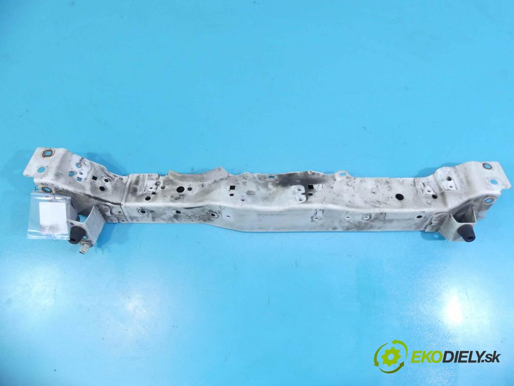 Honda HR-V II 2013-2021 1.5 16v 131 hp automatic 96 kW 1498 cm3 5- stěna přední  (Výztuhy přední)