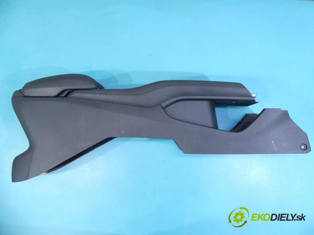 Honda HR-V II 2013-2021 1.5 16v 131 HP automatic 96 kW 1498 cm3 5- operadlo 83405-T7WA-A010-21 (Lakťové opierky)