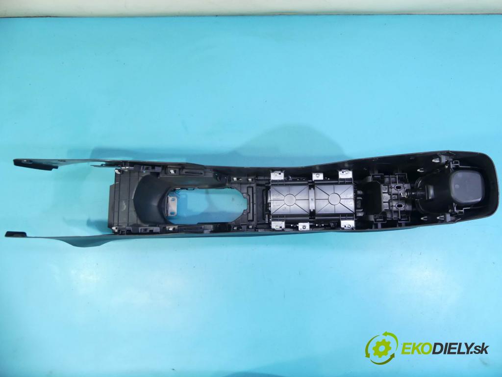 Honda HR-V II 2013-2021 1.5 16v 131 HP automatic 96 kW 1498 cm3 5- operadlo 83405-T7WA-A010-21 (Lakťové opierky)