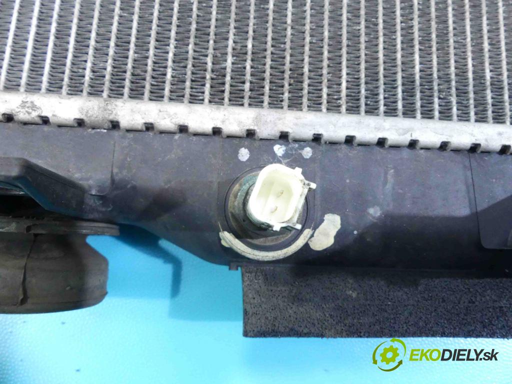 Honda HR-V II 2013-2021 1.5 16v 131 HP automatic 96 kW 1498 cm3 5- chladič  (Chladiče)