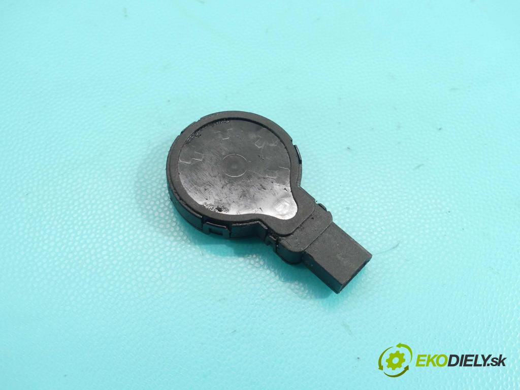 Toyota Avensis III T27 2009-2018 2.2 D-CAT 177 HP manual 130 kW 2231 cm3 4- snímač déšť: 89941-05030 (Snímače dažďa)