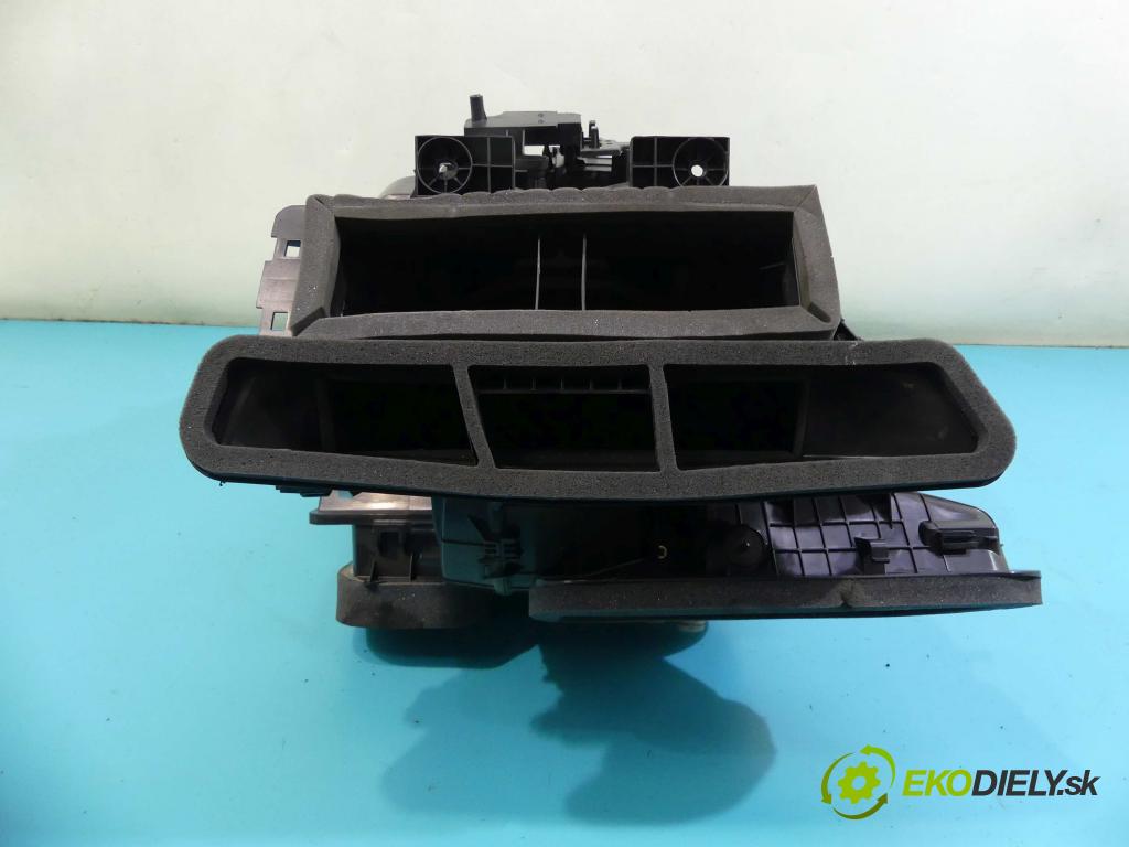 Dacia Sandero III 2020- 1.0 Tce 90 HP automatic 66 kW 999 cm3 5- radiator A21201700 (Radiátory kúrenia)