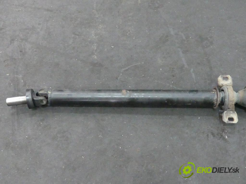 Toyota Rav4 II 2000-2005 2.0 D4D 116 HP manual 85 kW 1995 cm3 5- Hřídel:  (Kardaňové hriadele)