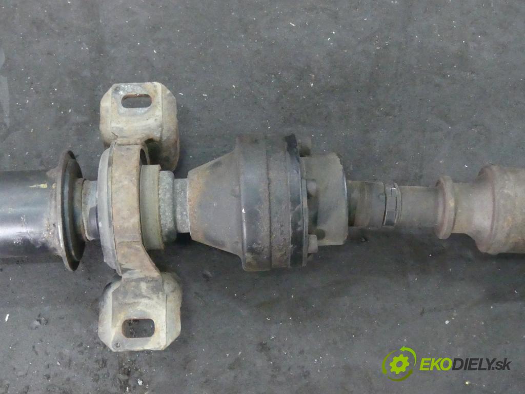 Toyota Rav4 II 2000-2005 2.0 D4D 116 HP manual 85 kW 1995 cm3 5- Hřídel:  (Kardaňové hriadele)