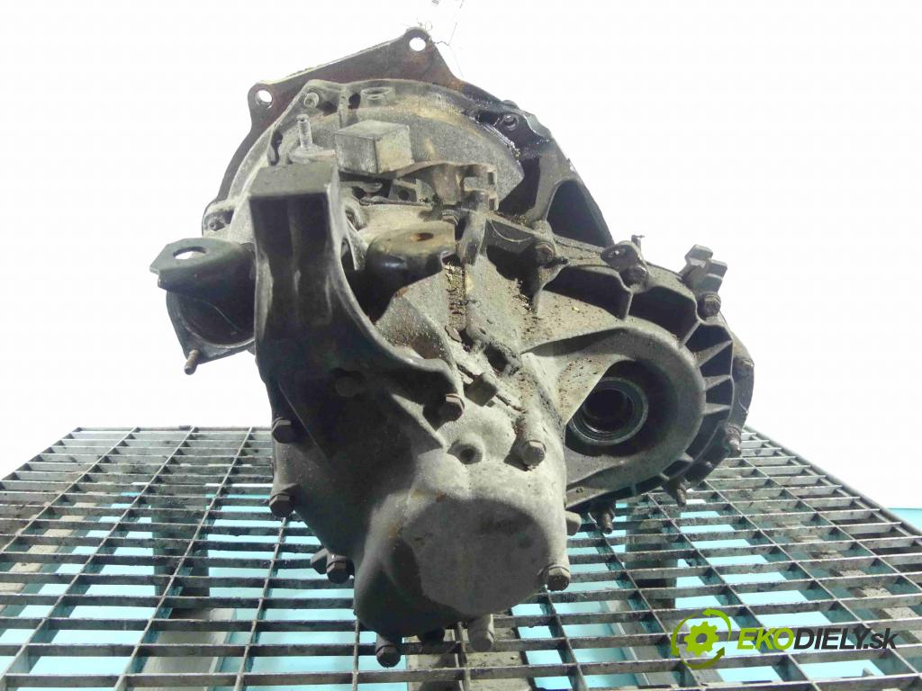 Skoda Felicia 1.9d 64 HP manual 47 kW 1896 cm3 5- prevodovka stupeň,rýchlosť manual