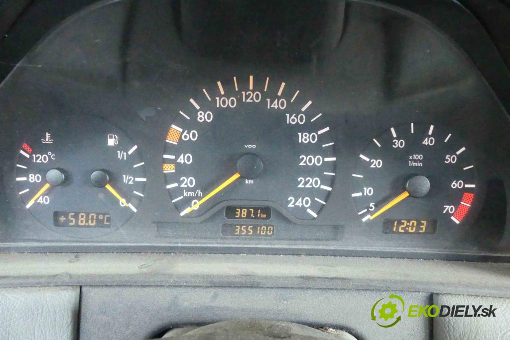 Mercedes E W210 1995-2002 2.0 136 HP manual 100 kW 1998 cm3 4- prístrojovka/ budíky 110008898 (Prístrojové dosky, displeje)