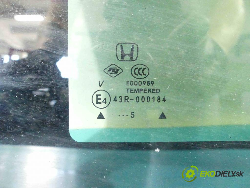 Honda HR-V II 2013-2021 1.5 16v 131 hp automatic 96 kW 1498 cm3 5- Střešní okno:  (Okna karoserie)