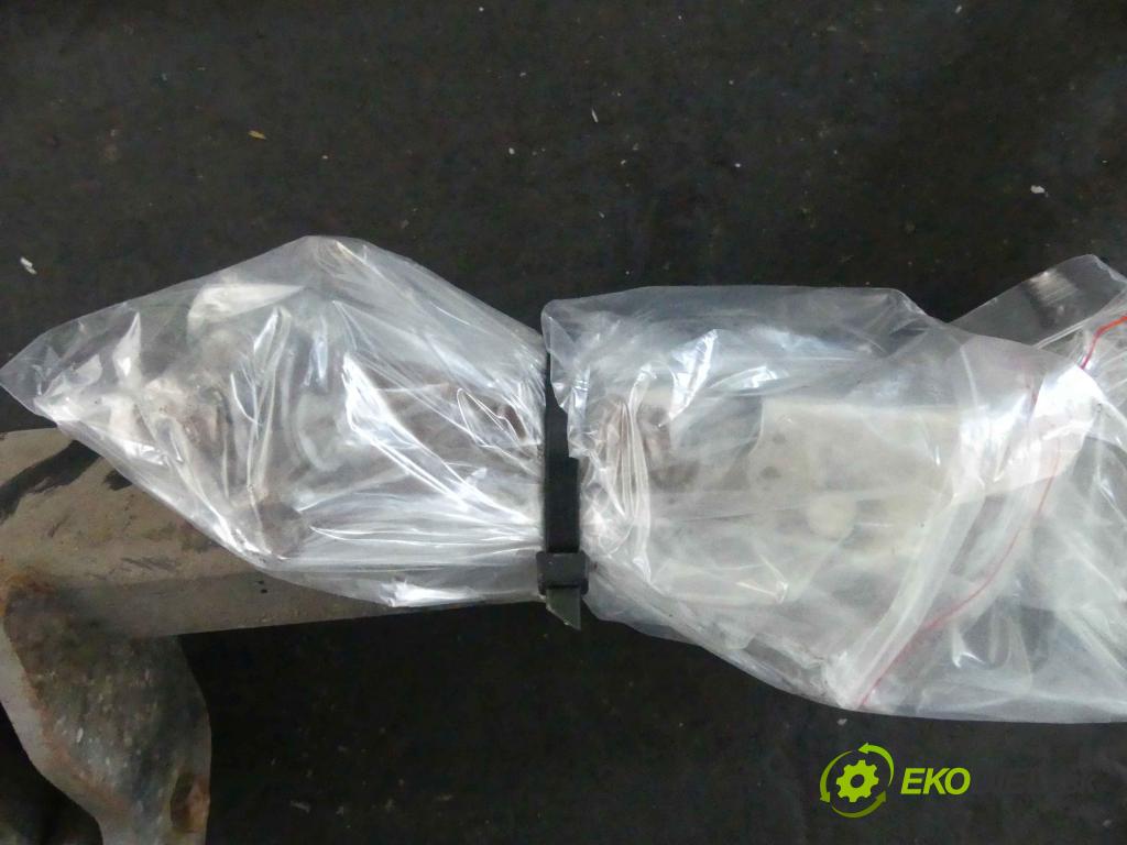 Nissan Qashqai J10 2006-2013 2.0 16v 141 hp manual 104 kW 1997 cm3 5- oko tažné