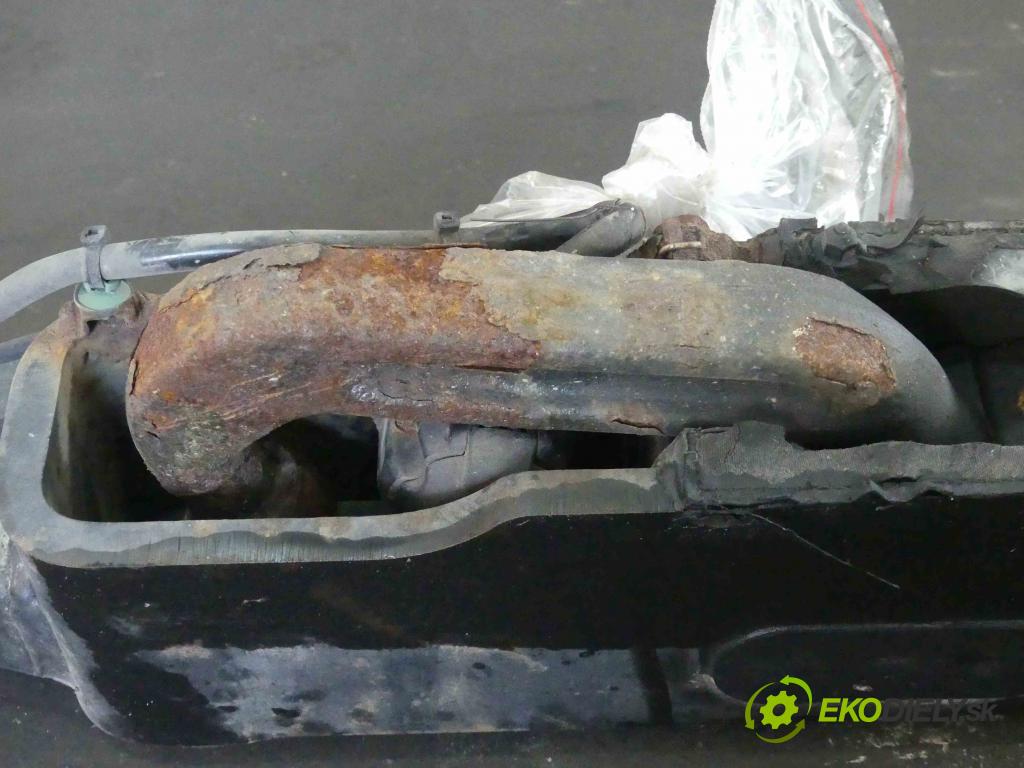 Audi Q7 2005-2015 3.0 tdi V6 232KM automatic 171 kW 2967 cm3 5- oko tažné 4L0803921E