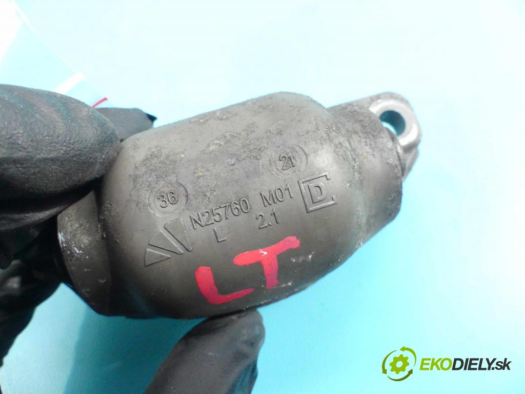 Dacia Sandero III 2020- 1.0 Tce 90 HP automatic 66 kW 999 cm3 5- Brzda manuál: N25760 (Ručné brzdy)