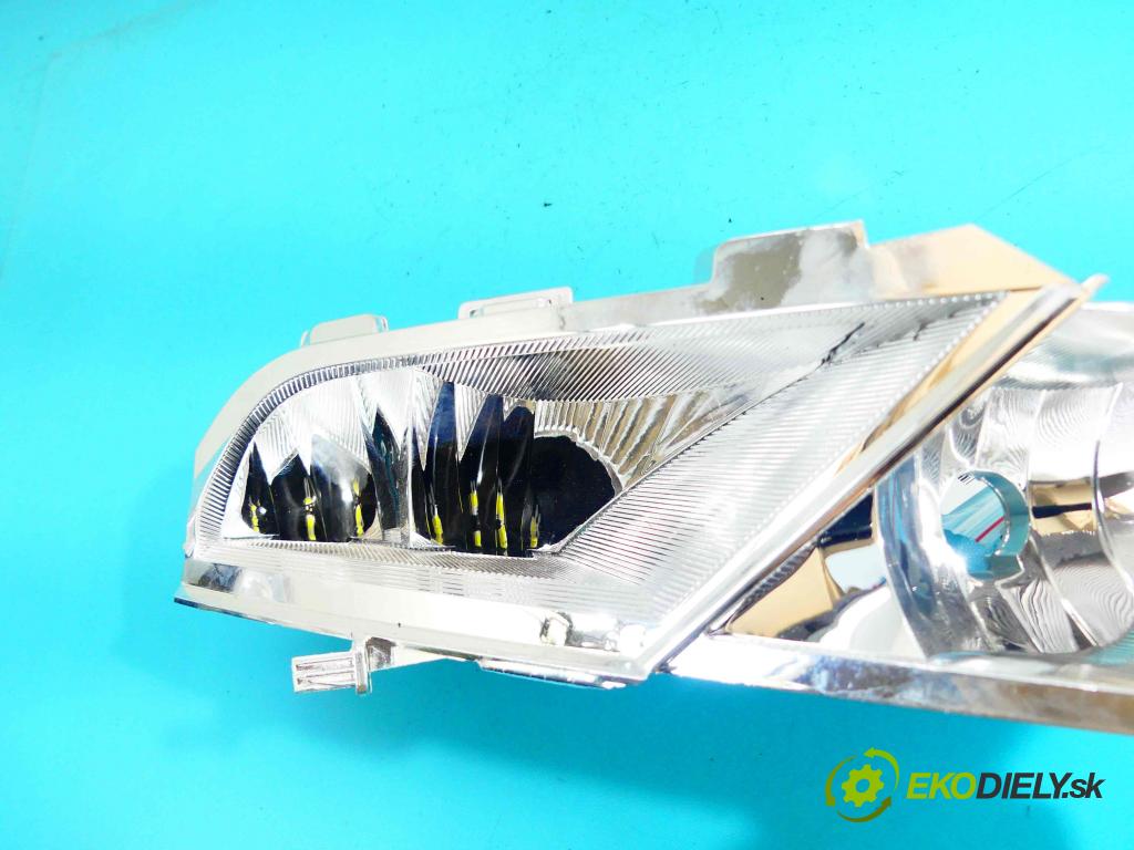 Dacia Sandero III 2020- 1.0 Tce 90 HP automatic 66 kW 999 cm3 5- Reflektor: pravý 00218047 (Pravé)