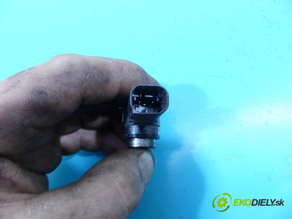 Peugeot 308 II 2013-2021 1.6 THP 125 HP manual 92 kW 1598 cm3 5- snímač parkovaní: 9675202477ZR
