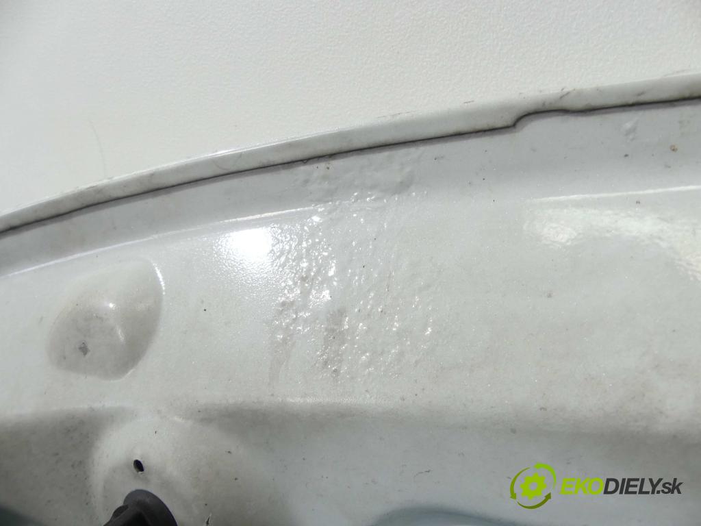 Peugeot 3008 I 2009-2016 2.0 hdi 150 HP manual 110 kW 1997 cm3 5- kapota predná